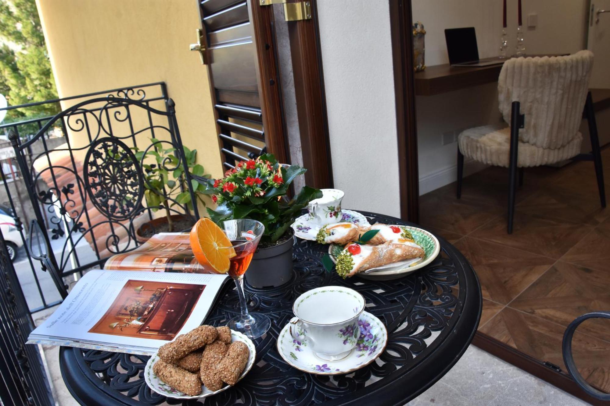 Gloden House Apartments Taormina Eksteriør bilde